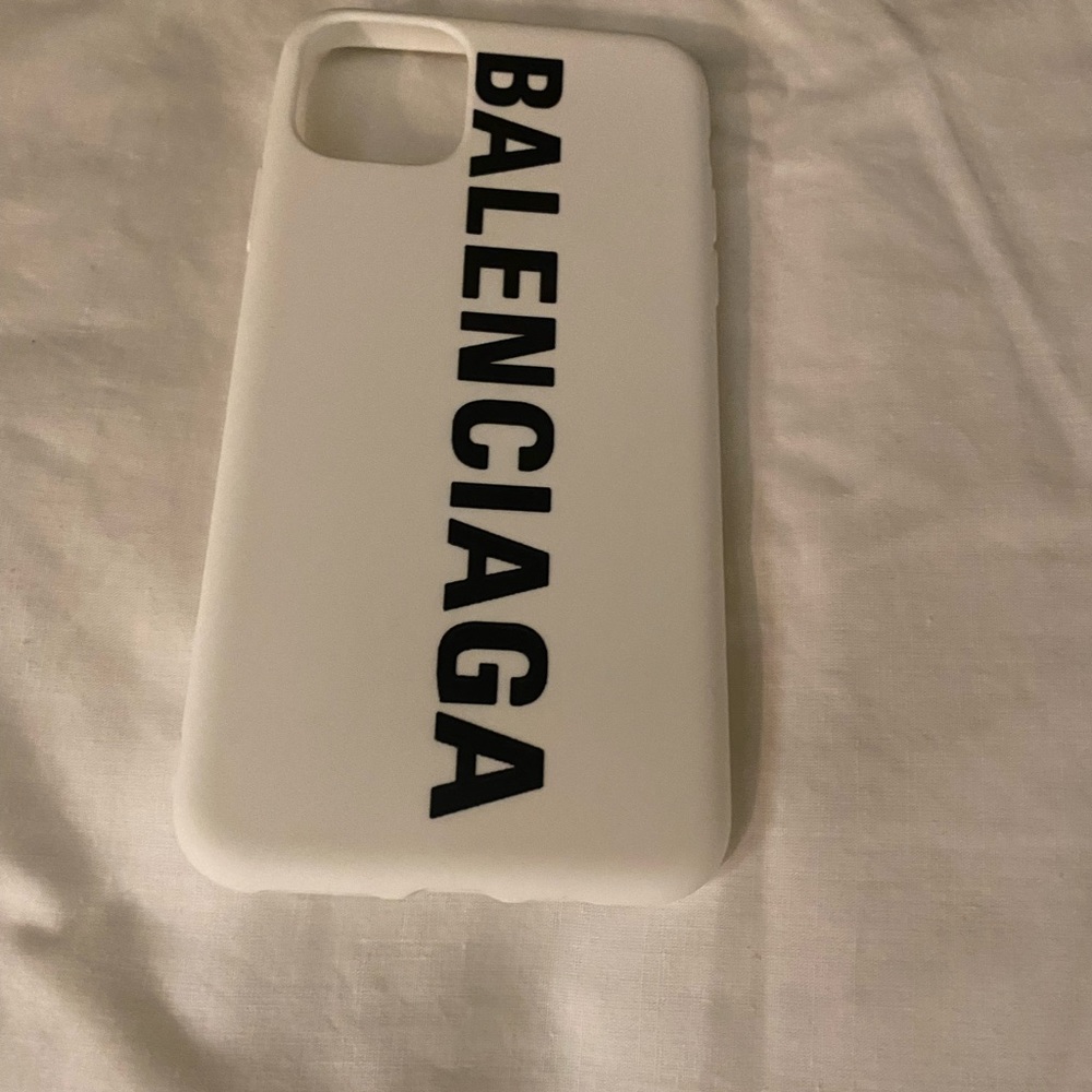 Iphone Pro Max Case - image 4